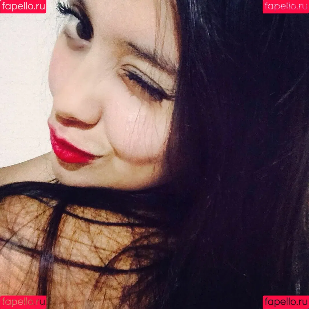 Jezz Angeles Onlyfans Photo Gallery 