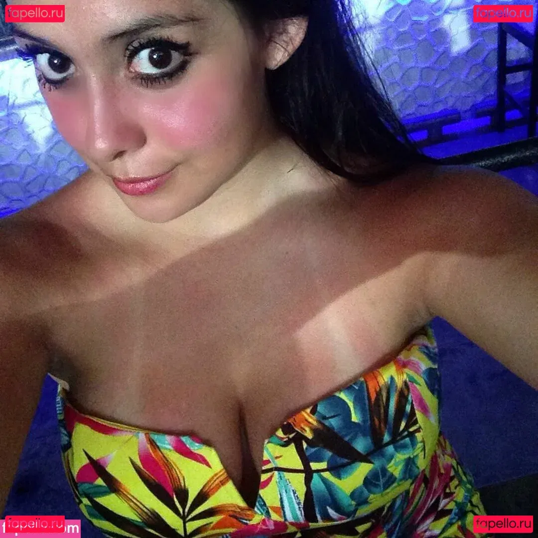 Jezz Angeles Onlyfans Photo Gallery 