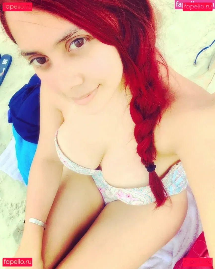 Jezz Angeles Onlyfans Photo Gallery 