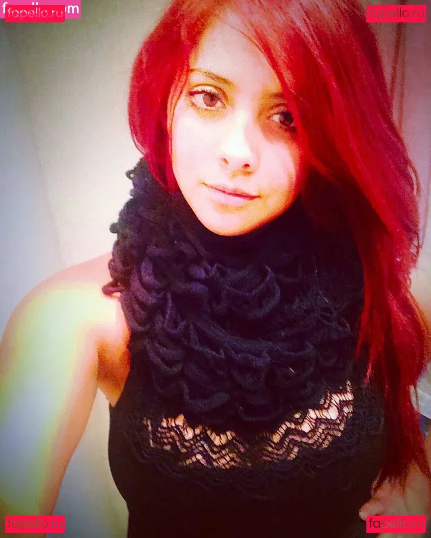 Jezz Angeles Onlyfans Photo Gallery 