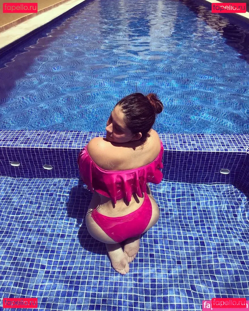 Jezz Angeles Onlyfans Photo Gallery 