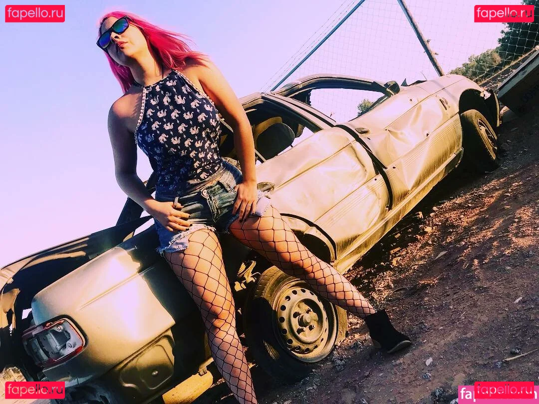 Jezz Angeles Onlyfans Photo Gallery 