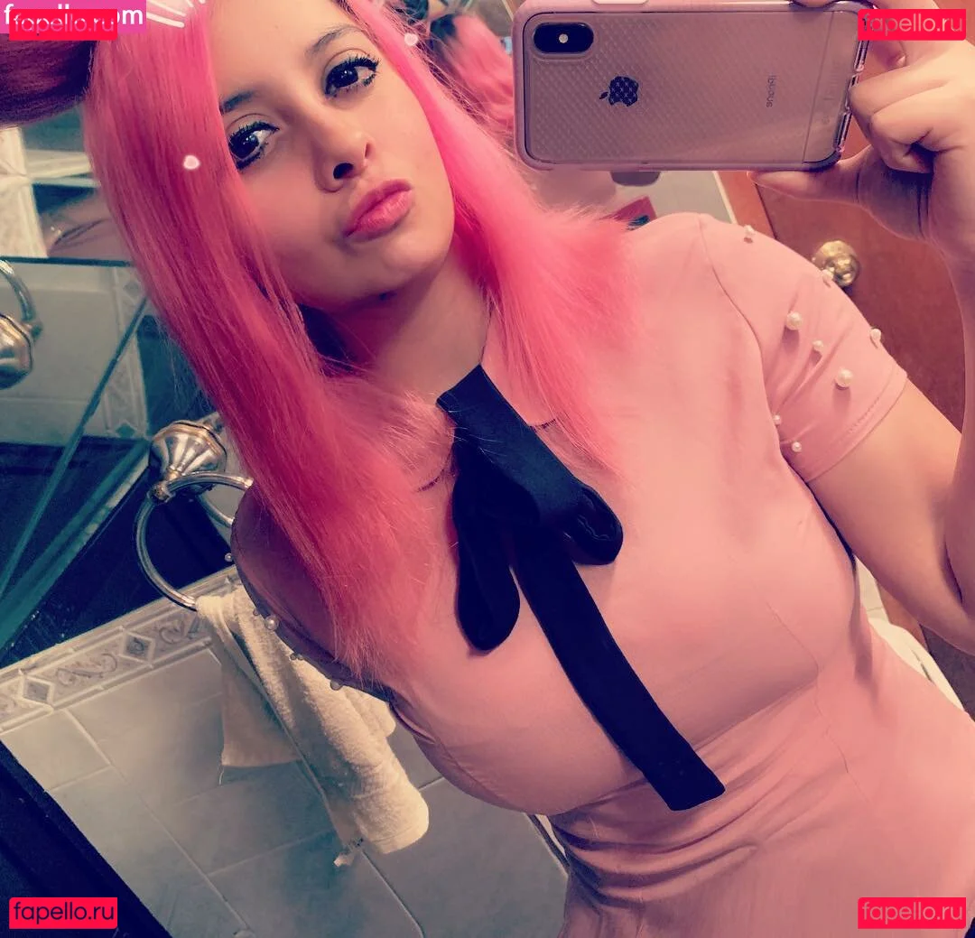 Jezz Angeles Onlyfans Photo Gallery 