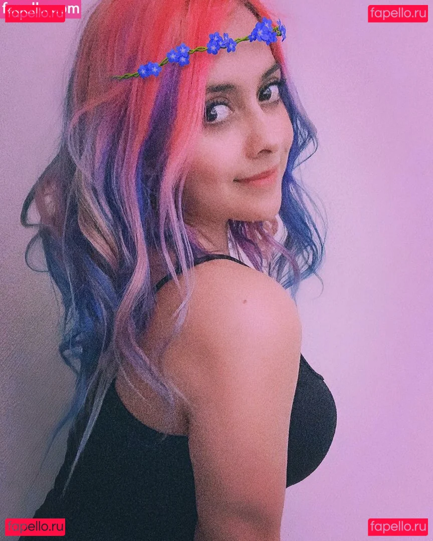 Jezz Angeles Onlyfans Photo Gallery 