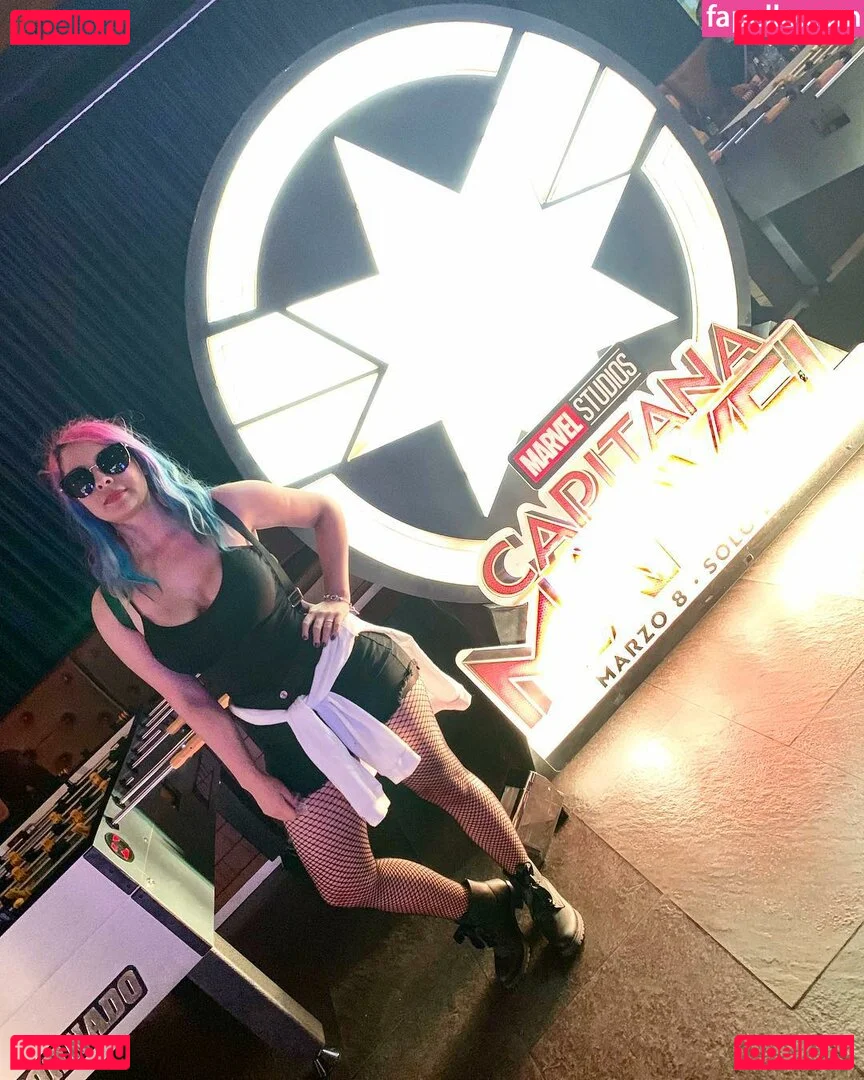 Jezz Angeles Onlyfans Photo Gallery 