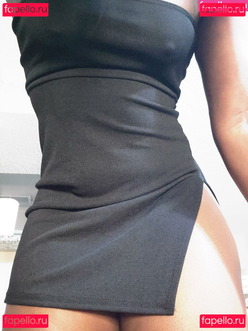 IslandGoddess777 / indigogogoddess Onlyfans Photo Gallery 