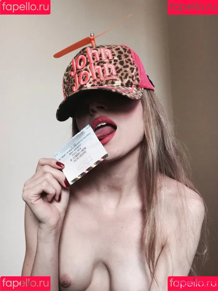 Sara Muller Onlyfans Photo Gallery 