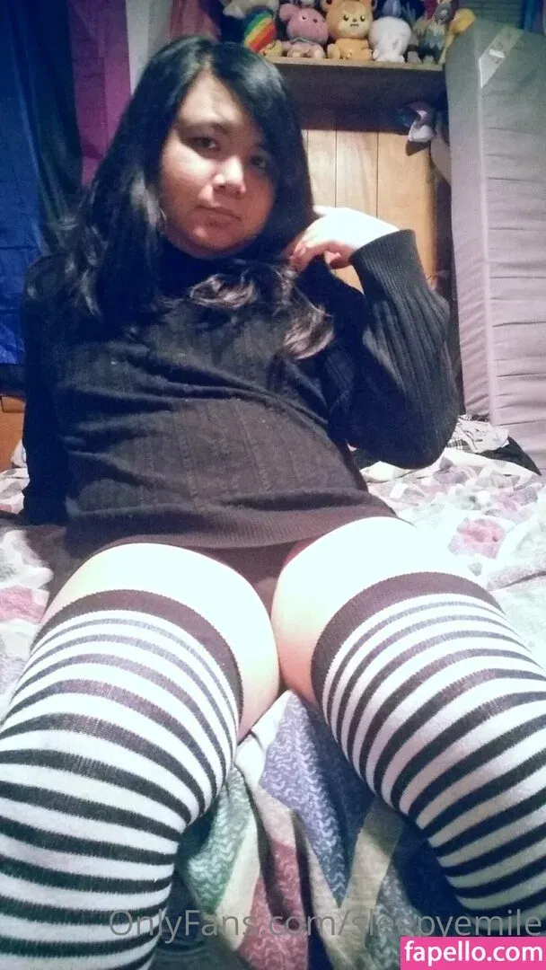 sleepyemile Onlyfans Photo Gallery 