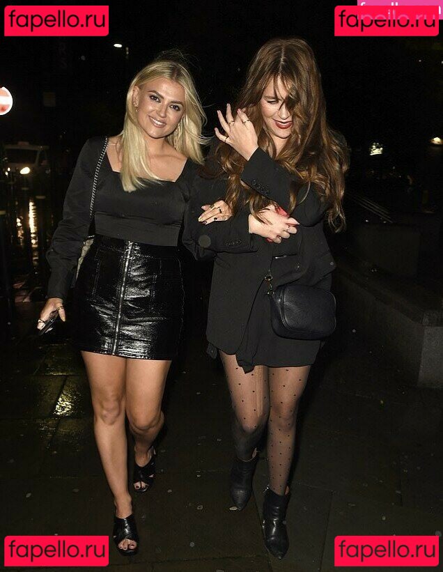 Corrie / Lucy Fallon / lucyfallonx / lufallon Onlyfans Photo Gallery 
