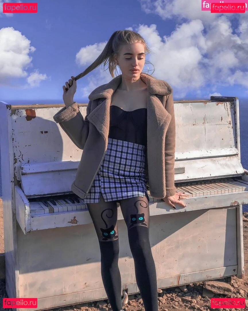 _k_kisssa Onlyfans Photo Gallery 