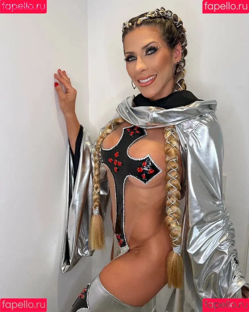 Ana Paula Minerato Onlyfans Photo Gallery 