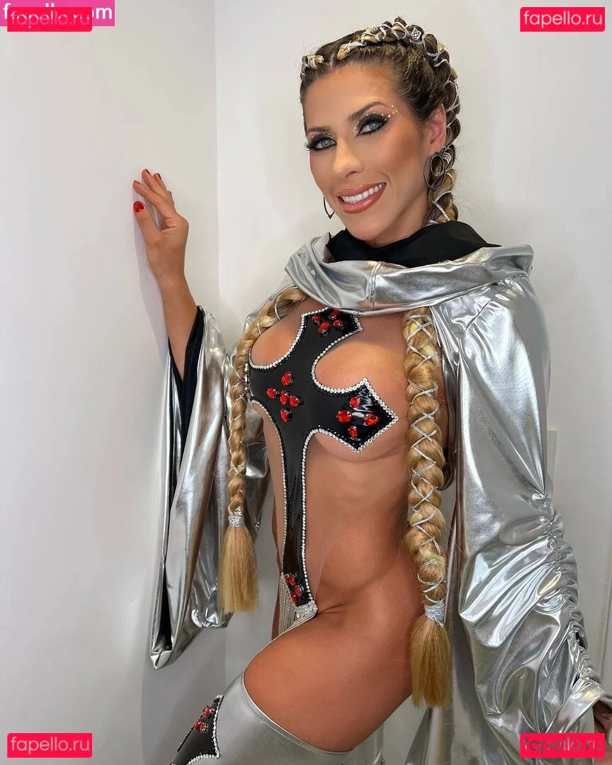 Ana Paula Minerato Onlyfans Photo Gallery 