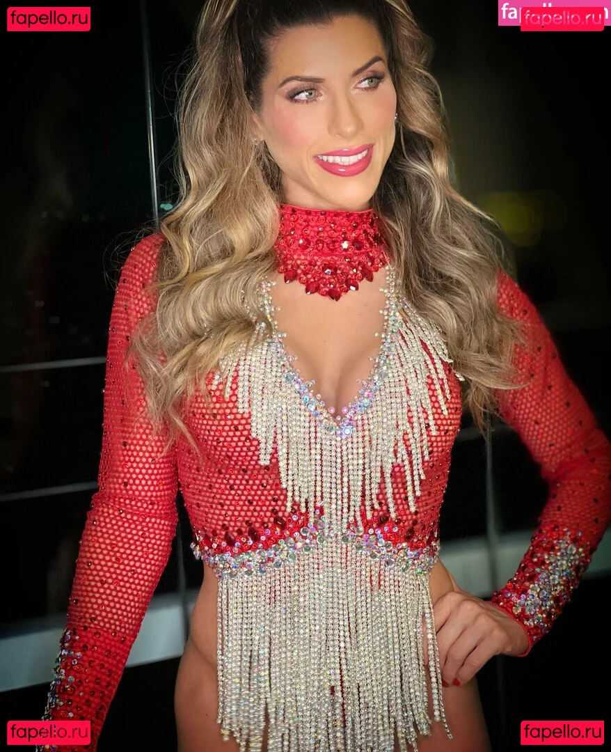 Ana Paula Minerato Onlyfans Photo Gallery 