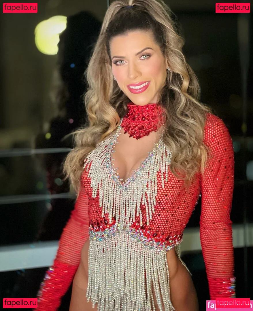 Ana Paula Minerato Onlyfans Photo Gallery 