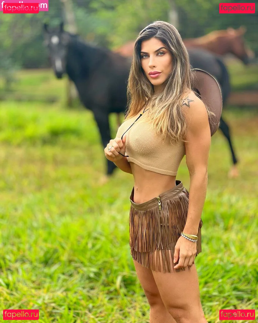 Ana Paula Minerato Onlyfans Photo Gallery 