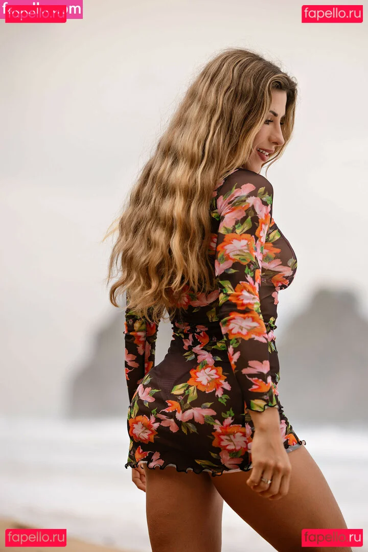 Ana Paula Minerato Onlyfans Photo Gallery 