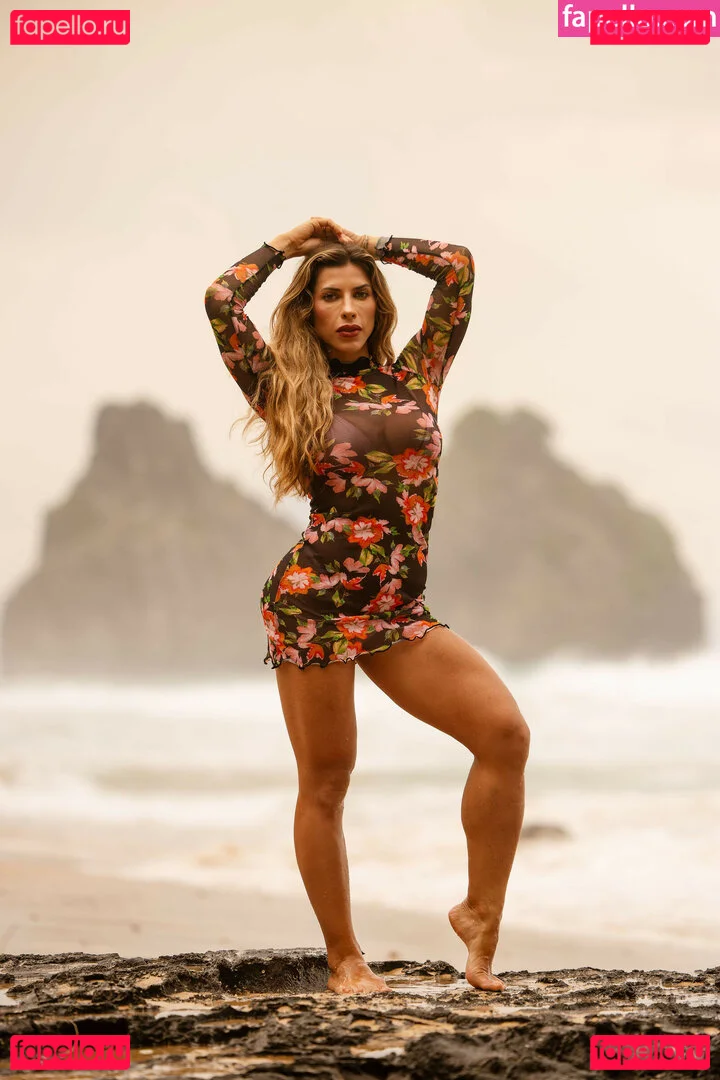 Ana Paula Minerato Onlyfans Photo Gallery 