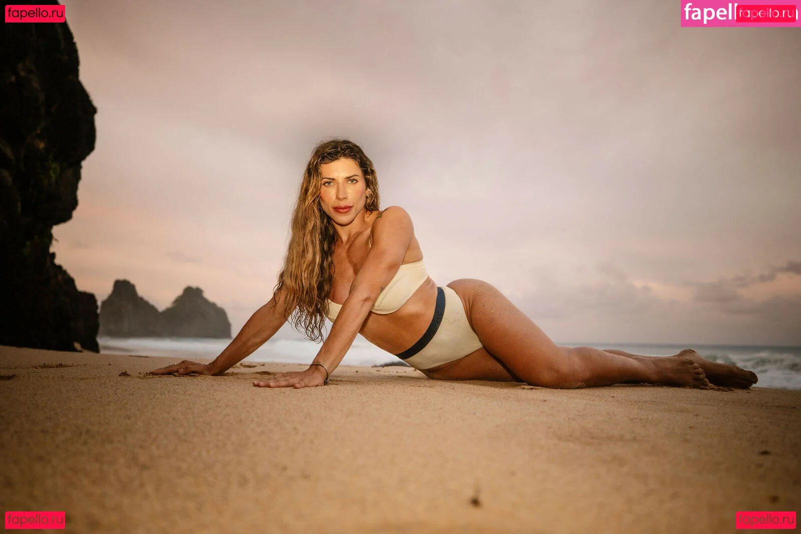 Ana Paula Minerato Onlyfans Photo Gallery 