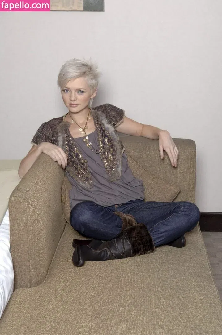 Hannah Spearritt Onlyfans Photo Gallery 