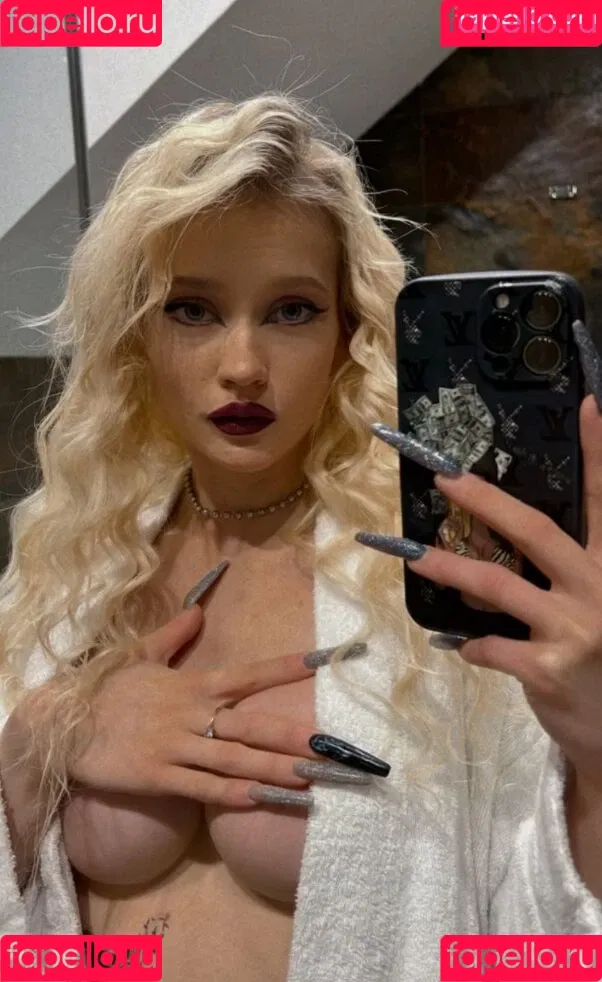 liana_juice Onlyfans Photo Gallery 