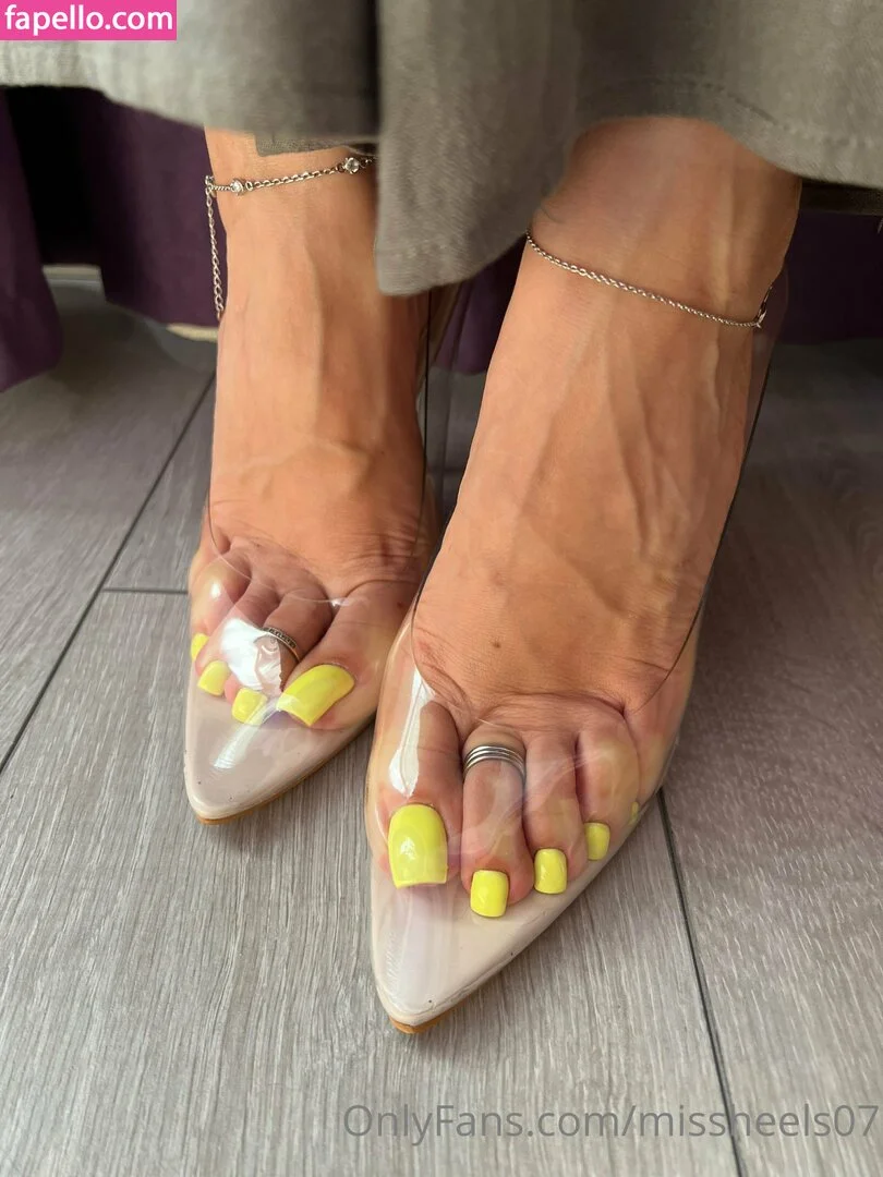 Missheels07 Onlyfans Photo Gallery 