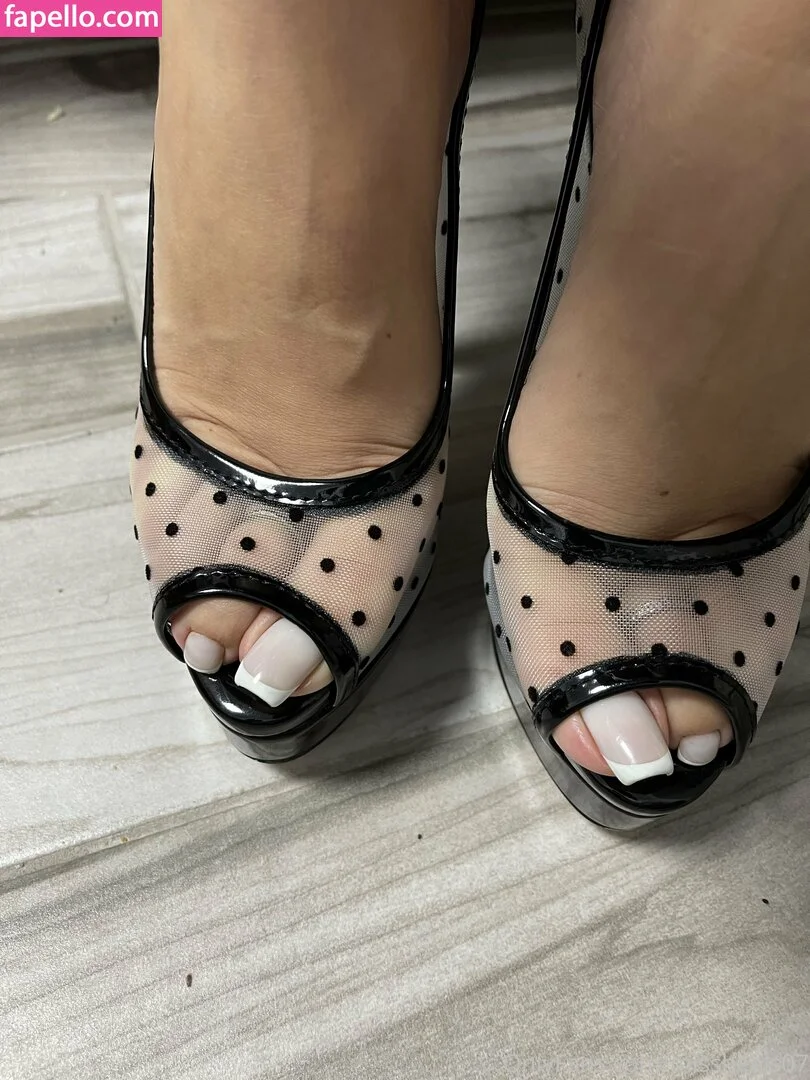 Missheels07 Onlyfans Photo Gallery 