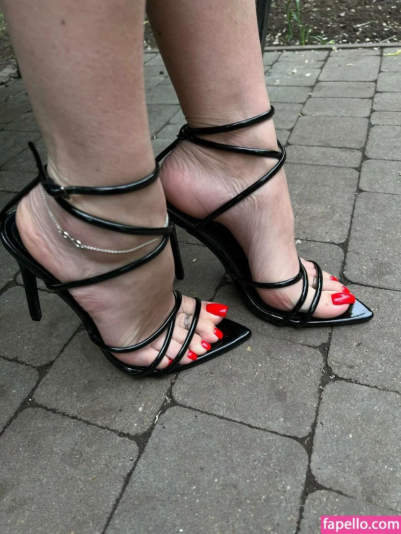 Missheels07 Onlyfans Photo Gallery 