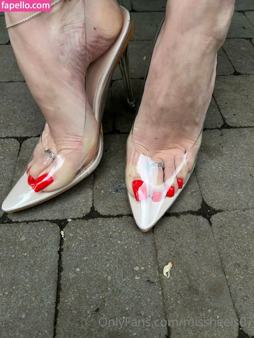 Missheels07 Onlyfans Photo Gallery 