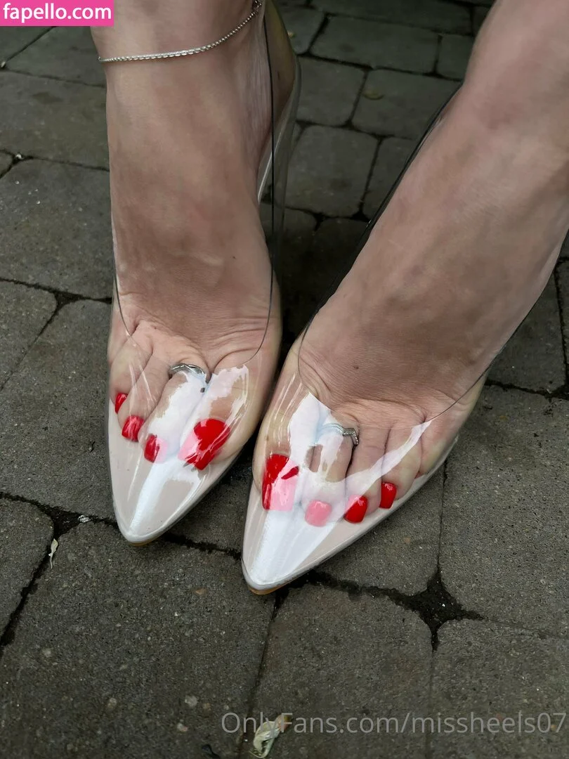 Missheels07 Onlyfans Photo Gallery 