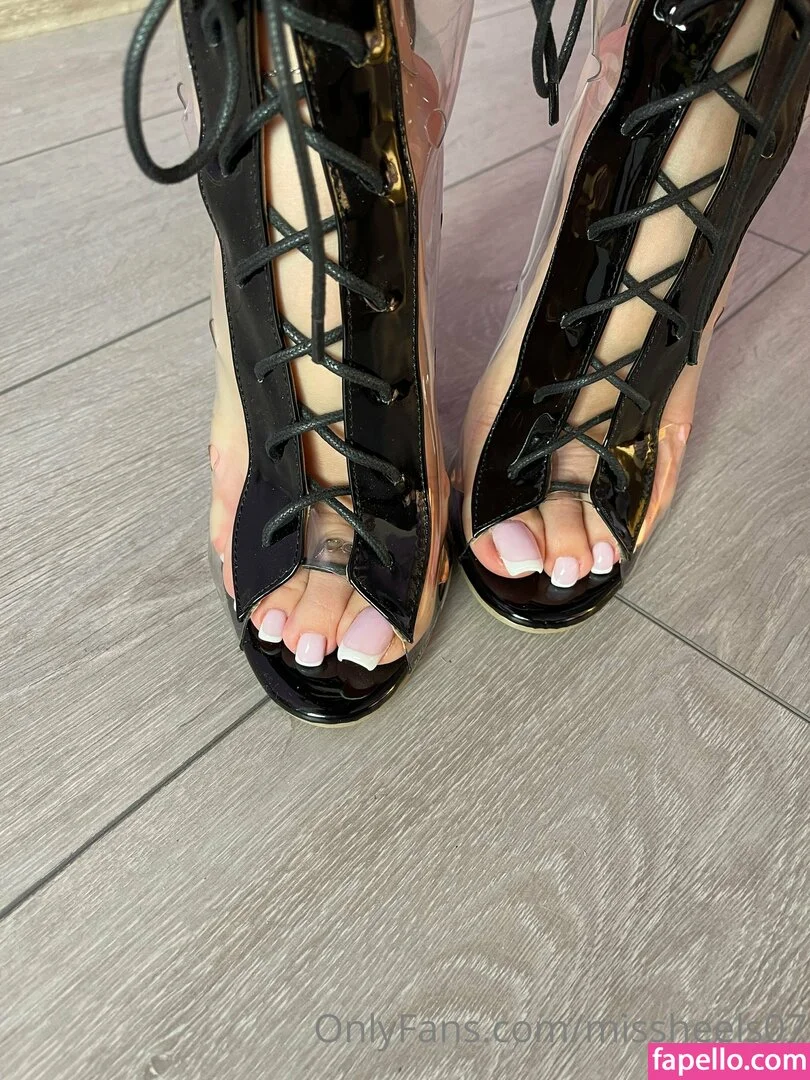 Missheels07 Onlyfans Photo Gallery 