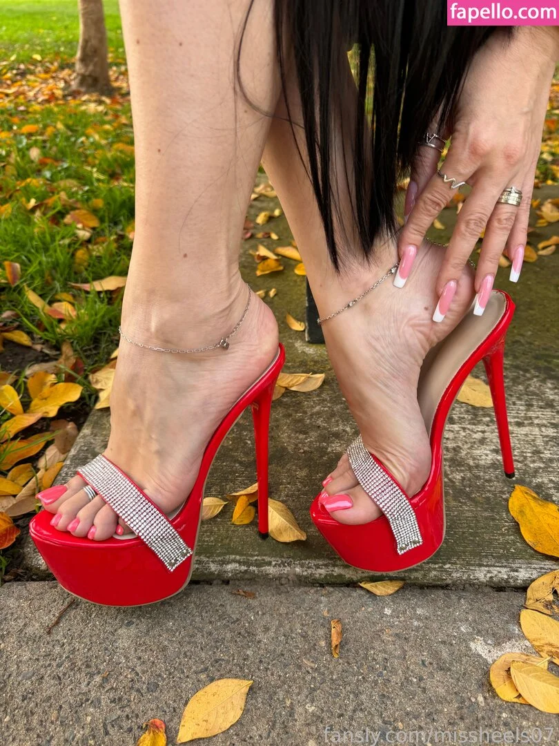 Missheels07 Onlyfans Photo Gallery 