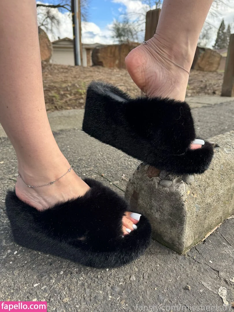 Missheels07 Onlyfans Photo Gallery 