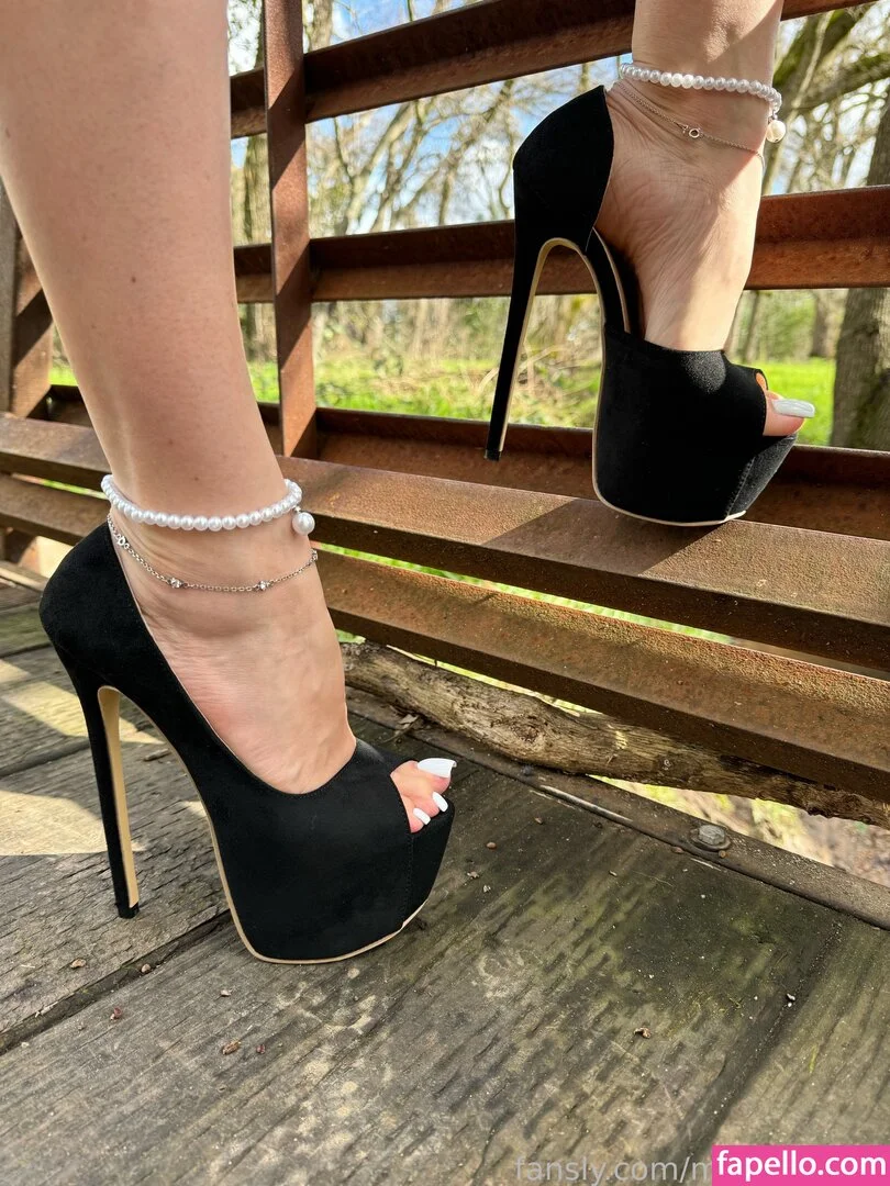 Missheels07 Onlyfans Photo Gallery 