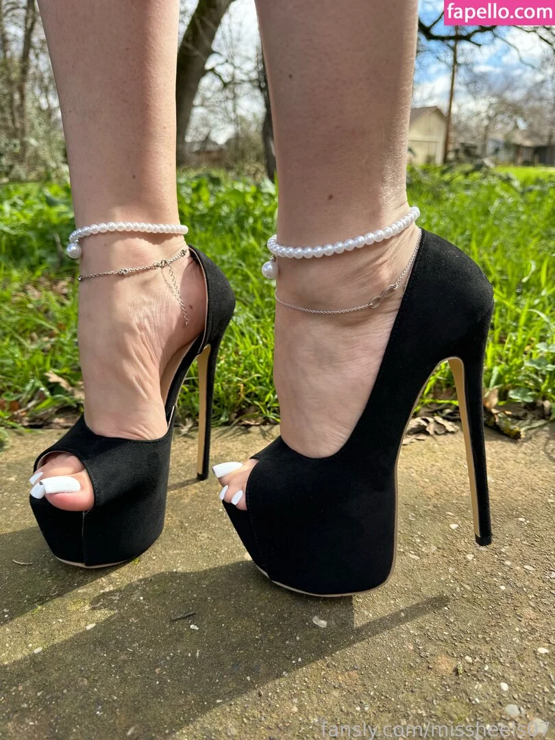 Missheels07 Onlyfans Photo Gallery 