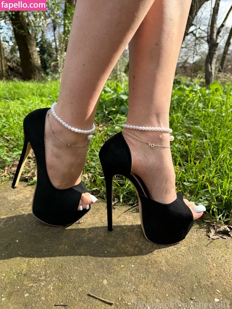 Missheels07 Onlyfans Photo Gallery 