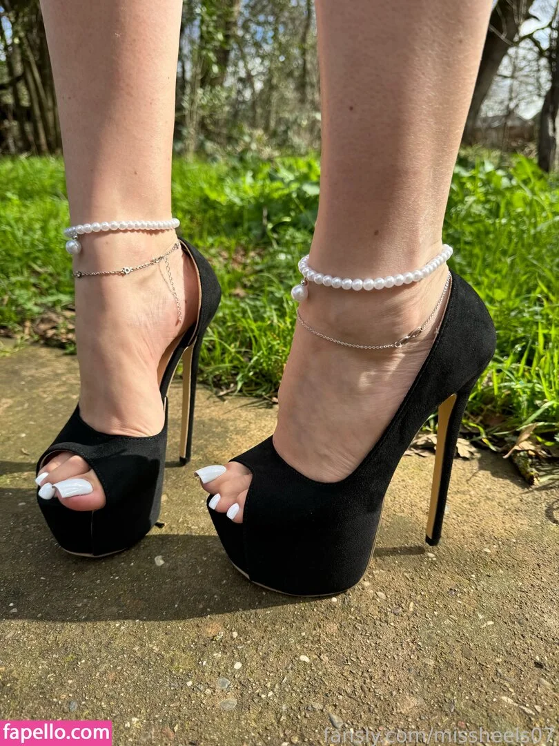Missheels07 Onlyfans Photo Gallery 