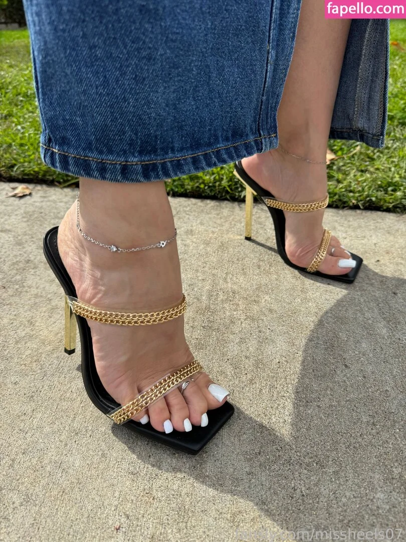 Missheels07 Onlyfans Photo Gallery 