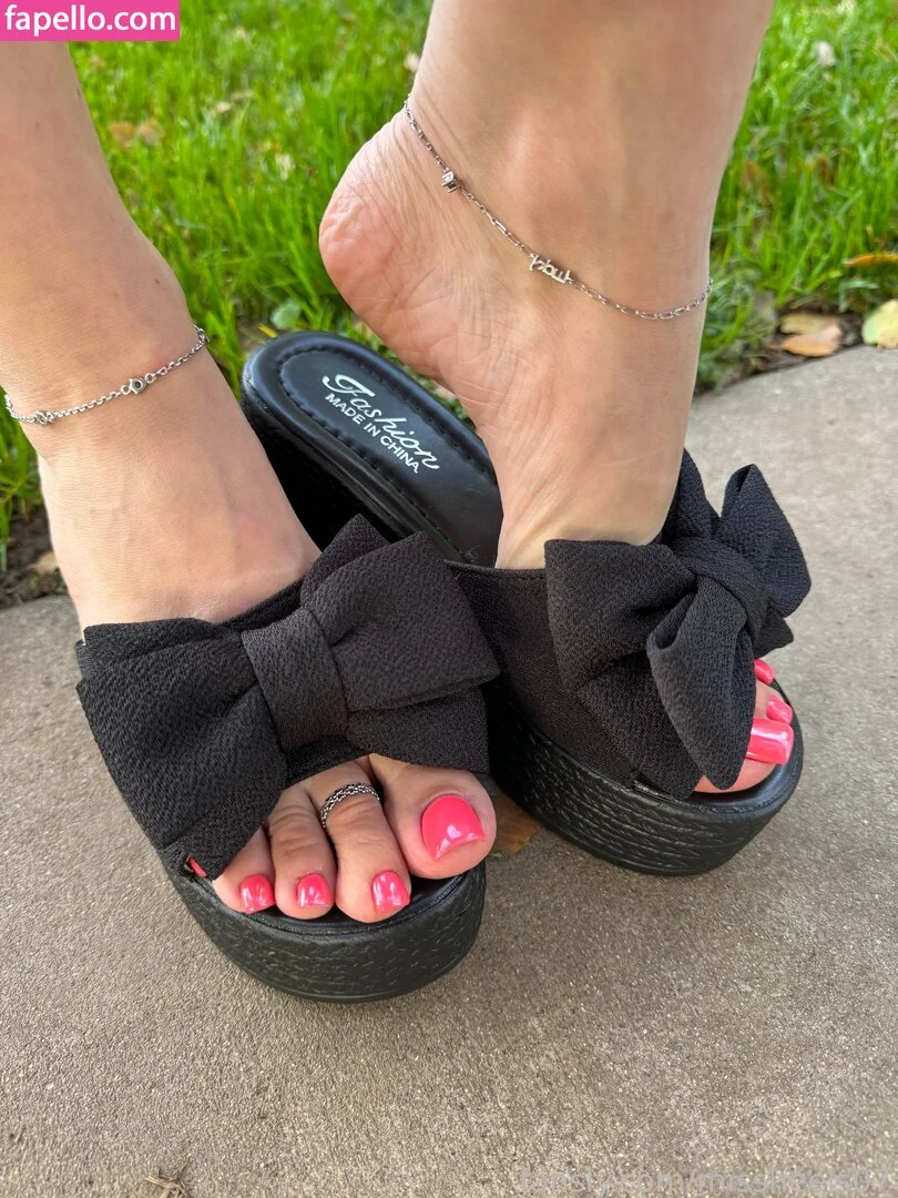 Missheels07 Onlyfans Photo Gallery 