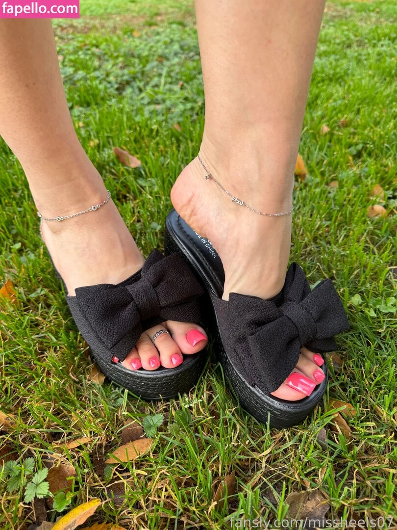 Missheels07 Onlyfans Photo Gallery 