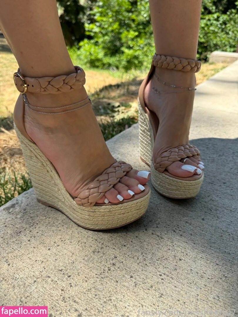 Missheels07 Onlyfans Photo Gallery 