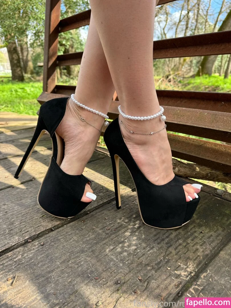 Missheels07 Onlyfans Photo Gallery 