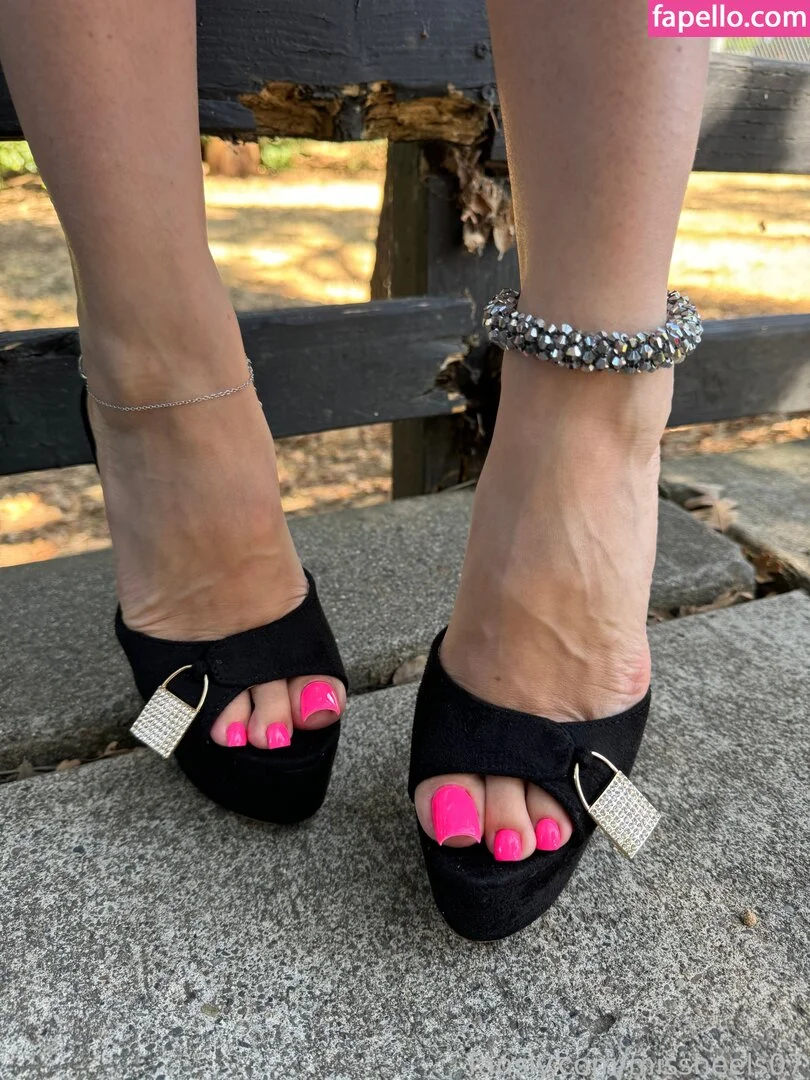 Missheels07 Onlyfans Photo Gallery 