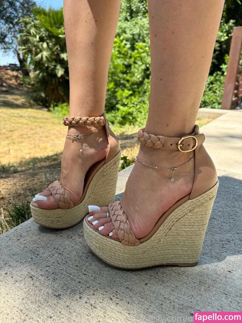 Missheels07 Onlyfans Photo Gallery 