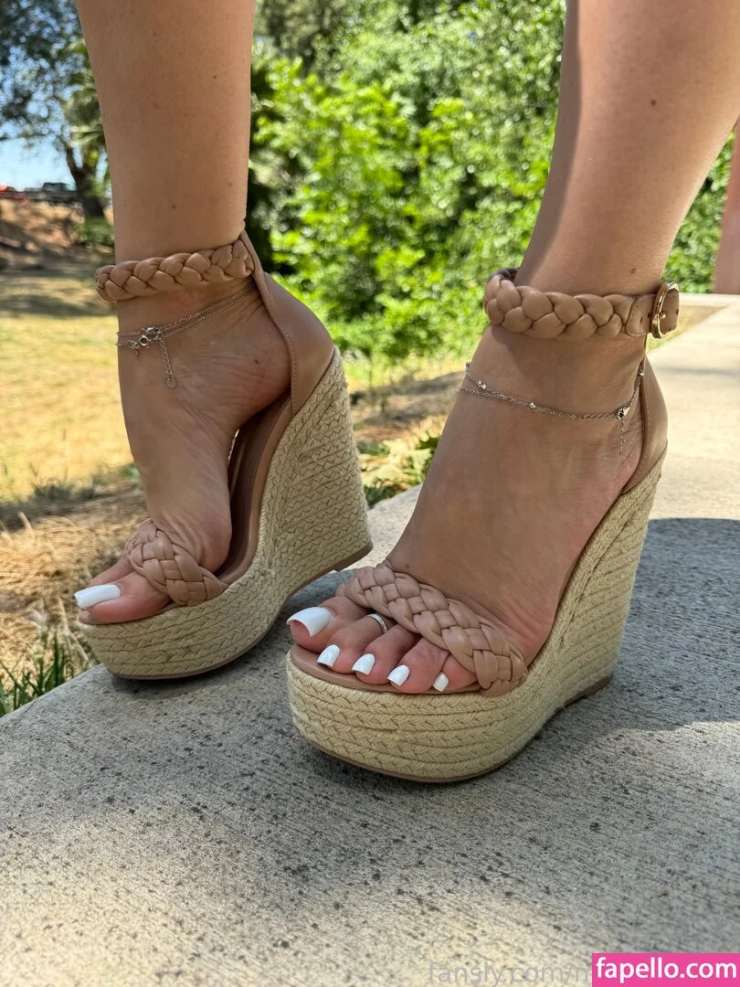 Missheels07 Onlyfans Photo Gallery 