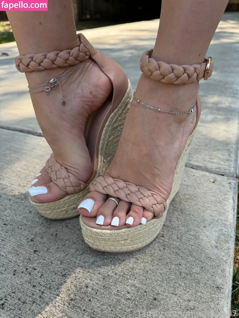 Missheels07 Onlyfans Photo Gallery 