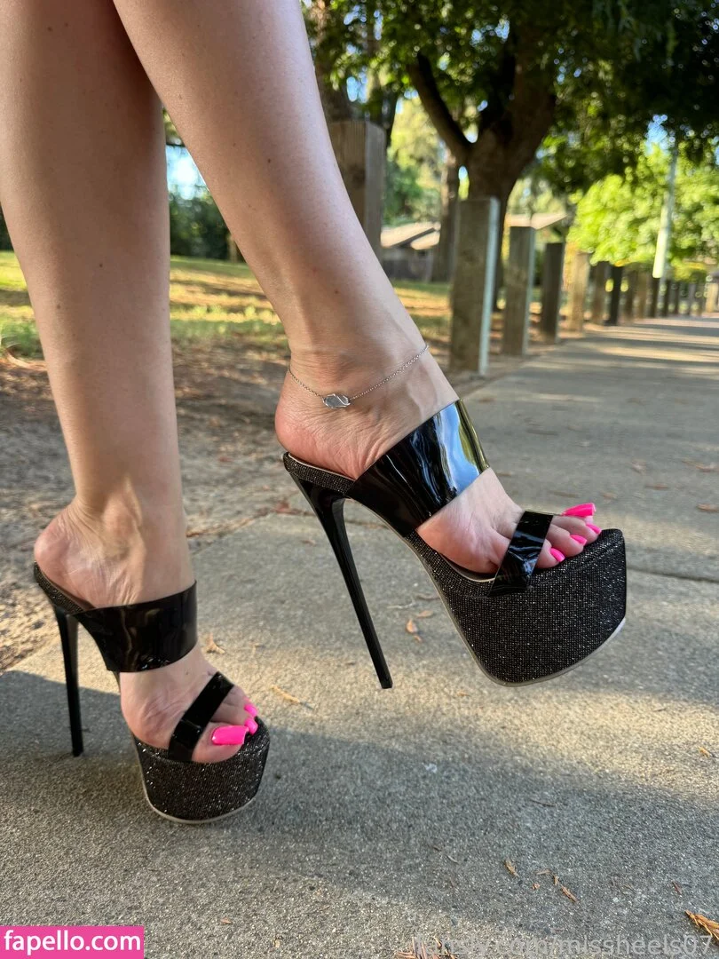 Missheels07 Onlyfans Photo Gallery 