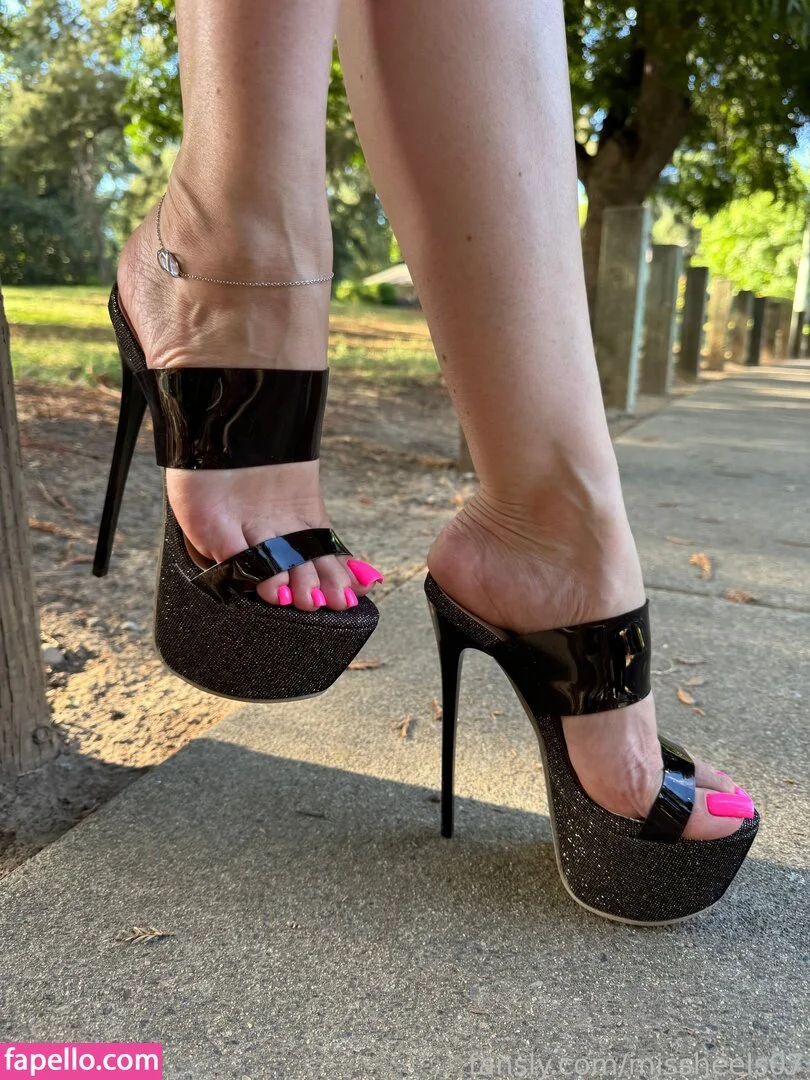 Missheels07 Onlyfans Photo Gallery 