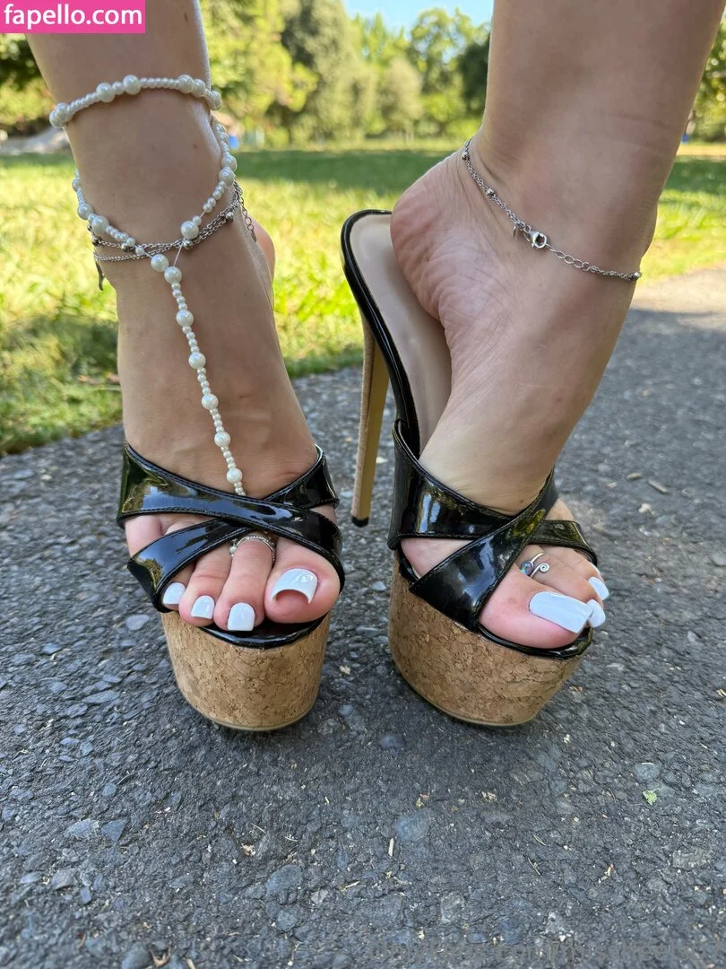 Missheels07 Onlyfans Photo Gallery 