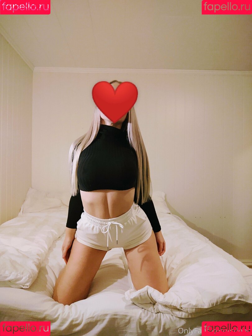 stineh Onlyfans Photo Gallery 