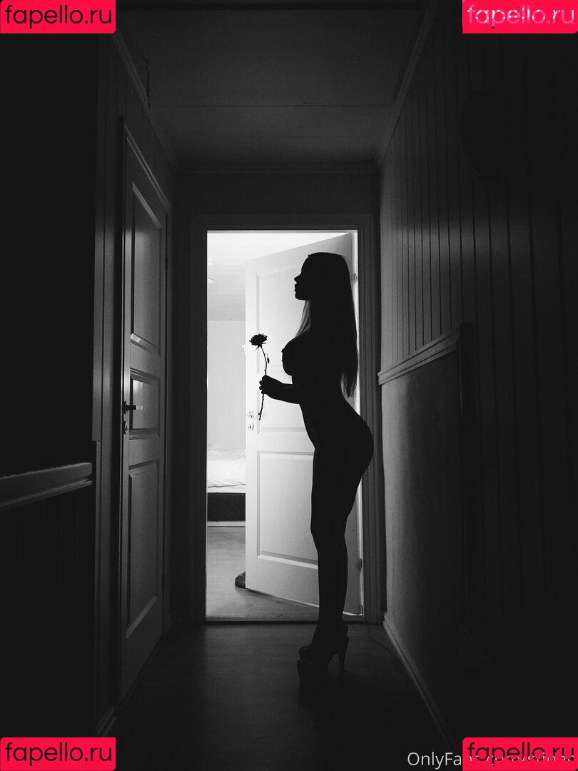 stineh Onlyfans Photo Gallery 